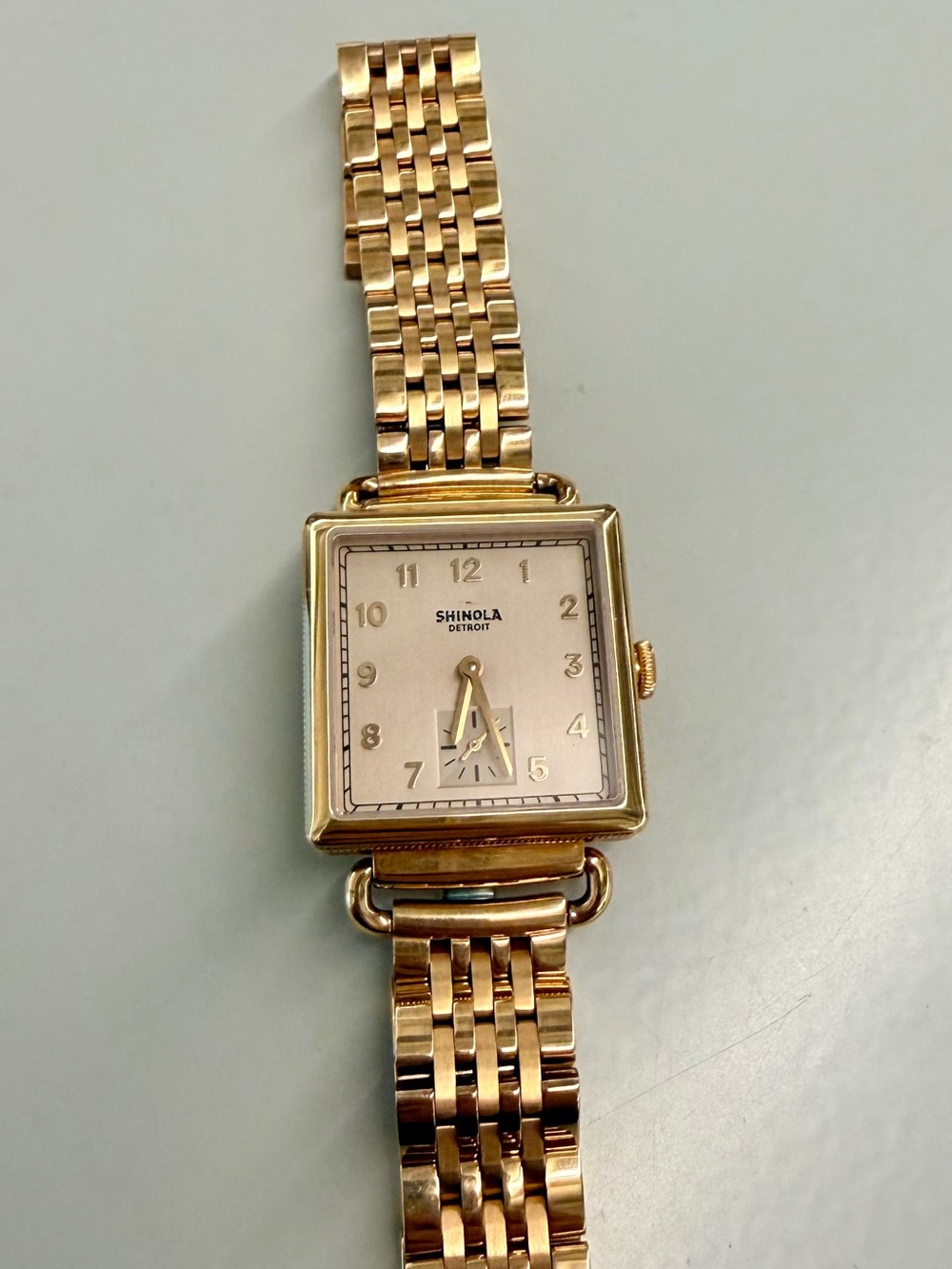 Shinola The Cass rose gold women’s watch. 20065281
28mm Stainless steel bracelet